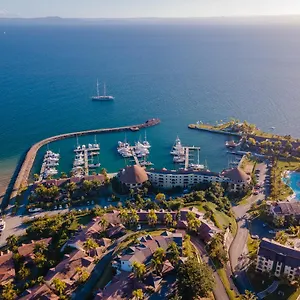 The Bannister & Yacht Club By Mint מלון